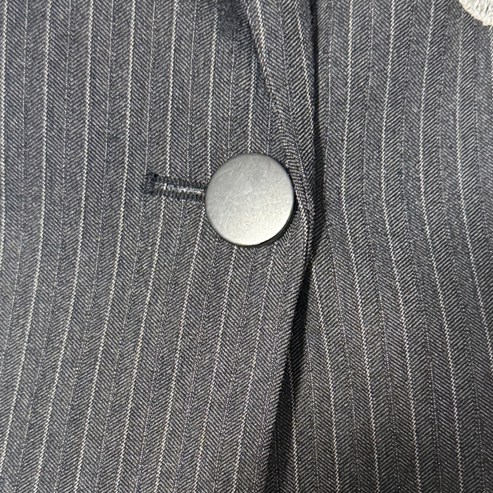 Maree Pour Toi Grey Pinstripe Blazer with White Floral Lace Plus Size 24 - Picture 6 of 7
